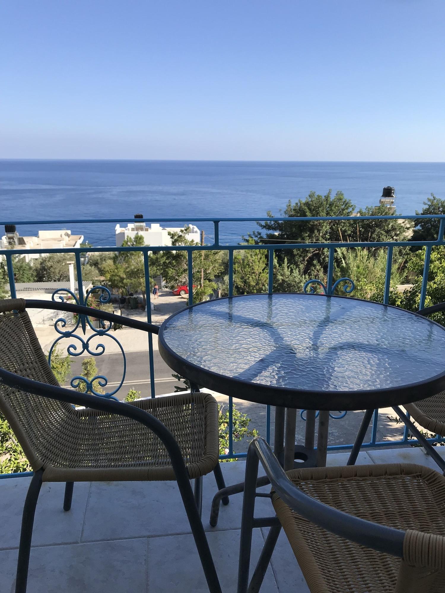 Achlia Hotel Ngoại thất bức ảnh